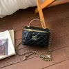 Bolso Cubo Pequeño Acolchado Estilo Chanel de Gama Alta 2026 Nuevo Estilo Coreano Moda Trendy de Instagram Bolso de Hombro Versátil
