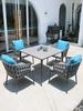 Mesa y silla nórdicas para exterior, terraza, patio de madera anticorrosión, jardín exterior, protector solar impermeable, mesa de comedor y silla de placa de roca de madera maciza