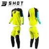 Versátil y popular traje de carreras para motocross SHOT Husqvarna, disponible para entrega inmediata