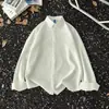 Vendas diretas da fábrica: camisas masculinas versáteis de cor sólida para primavera e outono, com um novo design moderno estilo japonês, inspirado na moda de Harajuku, com uma estética americana artística e retrô