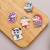 Broche Creativo Estilo Japonés Dibujos Animados Lindo Crayon Shin-Chan Insignia Periférica Pin Decorativo para Ropa Bolso Colgante Accesorios