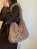 Bolso de Felpa Esponjoso Otoño/Invierno para Mujer 2026 Nuevo de Moda Tendencia Bolso de Hombro Único Gran Capacidad Popular El Más Vendido Bolso Tote de Piel