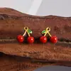 Aço Inoxidável 304 Pingente de Cereja Vermelha Acessórios de Gotejamento de Óleo Acessórios para Colar Pulseira DIY Feitos à Mão Joias Transfronteiriças Atacado