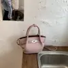 2026 Bolso Nuevo Estilo Retro Minimalista de Moda Versátil para el Día a Día de Nicho Sensación de Alta Gama Bolso de Hombro Cruzado de Mano Único