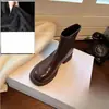 Botas curtas femininas elegantes e finas, botas pretas de outono e inverno com bico redondo, botas Martin de sola grossa, botas de cano curto elásticas com salto grosso