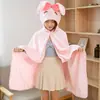 Manta de felpa con capucha para mujer, tipo chal, ideal para el aire acondicionado, ideal para el almuerzo o la siesta en la oficina.