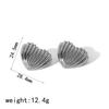 Aretes de Corazón de Alta Gama Transfronterizos Europeos y Americanos que No se Desvanecen Acero de Titanio con Forma de Corazón Rayas Verticales Oro de 18K Aretes de Moda Aretes