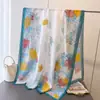 Lenço Xale Elegante de Crisântemo Longo Estilo Coreano Fino Estampado Brocado Imitação Sedoso Protetor Solar Lenço de Cabeça Versátil