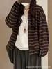 Chaqueta Cárdigan Rayada Marrón Melanoid para Mujer Otoño Nuevo Estilo Estilo Coreano Holgada Adelgazante Estilo Suave Top Botones Estilo Coreano