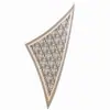 Bufanda Triangular Estilo Nuevo Primavera/Verano 2026, Calentador de Cuello Versátil, Chal de Seda y Lana, Chal con Bordes Enrollados a Mano para Protección Solar al por Mayor