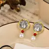 Colgante Vintage Incrustado de Diamantes Pendientes Geométricos, Pendientes Estilo Palacio Retro, Diseño de Nicho, Lujo Ligero y de Alta Gama