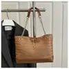 Bolso Tejido Estilo Perezoso Verano 2025 Nuevo de Moda Simple Gran Capacidad Bolso de Mano Artístico Bolso Tote de Hombro
