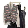 Chaleco de punto retro a rayas estilo coreano, suave y cómodo, efecto adelgazante, adecuado para el uso diario y para usar en capas, top tipo chaleco suéter para mujer