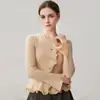 Estilo outono e inverno, jaqueta cardigã de caxemira com mangas sino e borda ondulada tridimensional para mulheres, blusa de tricô de manga longa, top elegante