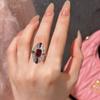 Anel Europeu e Americano de Cor Exagerada Corindo Vermelho Tesouro Moda Luxo Leve Elegante Aberto Ajustável Diamante de Alto Carbono Cor Vermelho Sangue de Pombo Anel Feminino