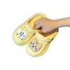 Pantuflas de verano para niños con agujeros y decoraciones para zapatos DIY, sandalias de exterior para niños, zapatos de bebé de dibujos animados para casa con agujeros