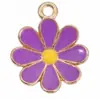 Aa-10 Novo DIY Joias Pequena Margarida Liga Esmalte Pingente Chaveiro Charme Colar Pulseira Brinco Acessórios