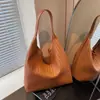 Bolsa Tote de Moda Vintage para Mulheres, Estilo Coreano, Adequada para Trabalho e Deslocamento, Bolsa de Ombro, Nova Bolsa de Ombro Versátil Outono 2026