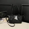 Bolso de Mano de Alta Gama de Nicho para Mujer 2026 Nueva Moda Estilo Coreano Bolso Cubo Plegado Bolso Cruzado Versátil para el Trabajo