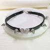 Design de nicho rebite ponta prego incrustado colar de couro borboleta personalidade feminina exagerada doce legal moda all-match colar