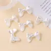 Perlas de imitación perforadas de ABS color nacarado mariposa corazón calabaza cuentas para cadena de teléfono DIY accesorios para el cabello partes al por mayor