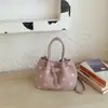 Bolso cubo de lunares súper popular para mujer, nuevo y moderno 2026, de moda para el verano, casual, versátil, para ir al trabajo, de hombro y cruzado