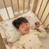 2026 Nuevo Modelo Algodón Puro Doble Capa Gasa Clase A Almohada Calmante Infantil Funda para Almohada Cumple Estándares de la FDA