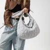 Bolsa Transfronteiriça Atacado, Bolsa Texturizada de Grande Capacidade, Bolsa Tote Feminina Versátil, Bolsa Dumpling, Bolsa de Ombro Transversal Axila