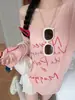 Blusa Solta Transparente com Estampa Graffiti para Mulheres, Camiseta de Manga Longa Primavera/Verão, Top Assimétrico Chique Fora do Ombro