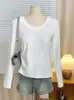 Camisa Base de Ombro com Gola U Simples Feminina Outono Slim-fit Emagrecedora Branca Manga Longa Camiseta Interna Básica Top Versátil