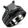 Wish Comercio Electrónico Transfronterizo Suministro Anillo Retro Dorado Negro para Hombres y Mujeres Conjuntos Incrustados con Circonita Nuevos Anillos de Exportación