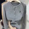 Cárdigan de Punto Bordado Estilo Old Money Little Pony para Mujer Principios de Otoño 2024 Nuevo Blanco Algodón Puro Suéter Retorcido Prenda Exterior