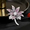 Broche de Moda de Alta Gama Bauhinia Estilo Elegante y Versátil Broche de Circonita Púrpura Joyería al por Mayor