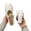 Sapatos Mary Jane de salto alto plataforma estilo fada francesa para mulheres, novo modelo outono 2026, combinados com saias, sapatos pequenos de couro com cadarço