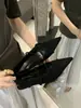 Primeiro Encontro Sapatos Femininos Salto Agulha Apontados com Cadarço Francês Renda Sazonal Outono 2026 Camurça Profissional para o Trabalho