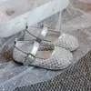 Sandalias para Niña Zapatos Mary Jane de Piel 2026 Primavera y Verano Nuevos Elegantes Zapatos Plateados de Princesa Zapatos de Cristal para Niñas Pequeñas