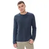 Personalización en lotes pequeños de prendas de punto para ventas transfronterizas. Suéteres básicos de otoño/invierno para hombre. Directamente de la fábrica de origen en Dalang