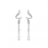 Elegantes Pendientes de Borla de Perlas Incrustados con Diamantes para Mujer, Lujo Accesible Diseño de Nicho, Moda de Alta Gama y Pendientes Únicos
