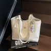 Bolsa Tote de Grande Capacidade Lisa e Simples para Mulheres, Nova Bolsa de Mão Texturizada da Moda de Primavera para Trabalho e Deslocamento, Bolsa de Ombro