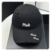 Gorra de Béisbol Americana de Ala Suave con Letras Desgastadas para Hombres y Mujeres, Gorra de Pico de Marca de Moda que Hace que la Cara Parezca Más Pequeña, Gorra Bordada