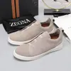 Tênis Branco Masculino Marca Z de Guangzhou, Fornecimento Direto da Fábrica, Sapatos Masculinos de Couro Camurça com Textura de Lichia, Sapatos da Moda Tendência