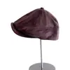 Gorra retro británica de gamuza con visera para mujer, gorra de pico casual versátil y elegante para otoño, boina de moda para usar al revés