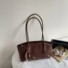 Bolsa Grande da Moda para o Dia a Dia para Mulheres 2025 Outono Nova Casual Simples Bolsa Tote Versátil de Ombro/Axila