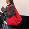 Bolsa Tote de Nylon para Mulheres Outono e Inverno 2025 Estilo Retrô Japonês Bolso Grande Grande Capacidade Casual Esportiva Bolsa de Ombro