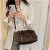 Elegante Bolso de Mano para Viajes Diario para Mujer, Estilo Boston, Nuevo Modelo Otoño/Invierno 2026, Bolso Cruzado Tipo Almohada de Gran Capacidad
