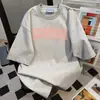 Camiseta Retro Americana Versátil de Cuello Redondo de Nicho Verano 2025 para Mujer, Top Holgado Vintage con Estampado de Letras, Mangas Cortas