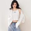 Nova Camisa de Proteção Solar Listrada Casual Moda Coreana Primavera 2025 com Bolsos Solta Lapela Feminina