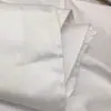 Guardanapos brancos de algodão puro, adequados para hotéis e restaurantes ocidentais, usados para limpar copos, como panos para xícaras e como caminhos de mesa decorativos; absorvente e sem fiapos