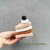 Pastel de Postre Colgante de Felpa Tridimensional Lindo Colgante para Mochila Llavero de Niña Accesorios para el Té de la Tarde Fresa
