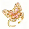 Anillo nuevo de estilo europeo y americano transfronterizo de lujo ligero, forma de corazón, corazón de amor, lazo, pavimentado con microcirconias, geométrico, abierto, anillo para el dedo, venta al por mayor